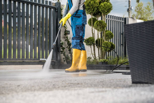 Best Deck and Patio Pressure Washing in Cedar Falls, IA